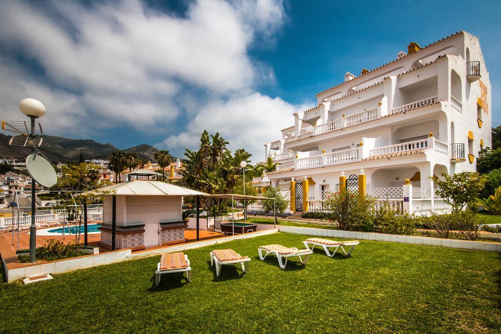 Apartamentos Las Rosas De Capistrano نيرخا المظهر الخارجي الصورة